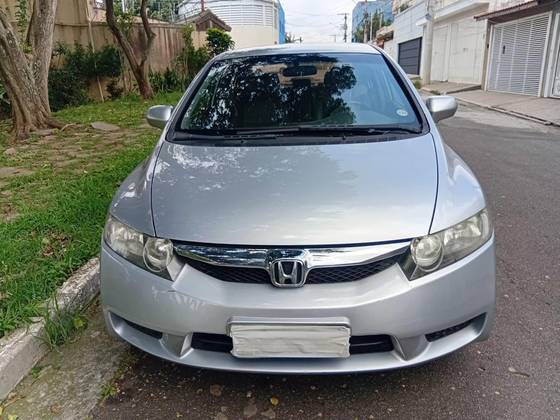 HONDA CIVIC 1.8 LXS 16V FLEX 4P AUTOMÁTICO